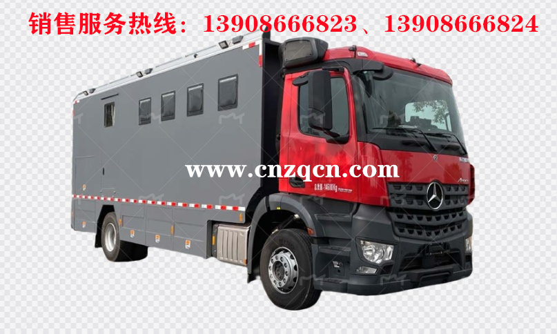 奔驰Arocs单桥淋浴车